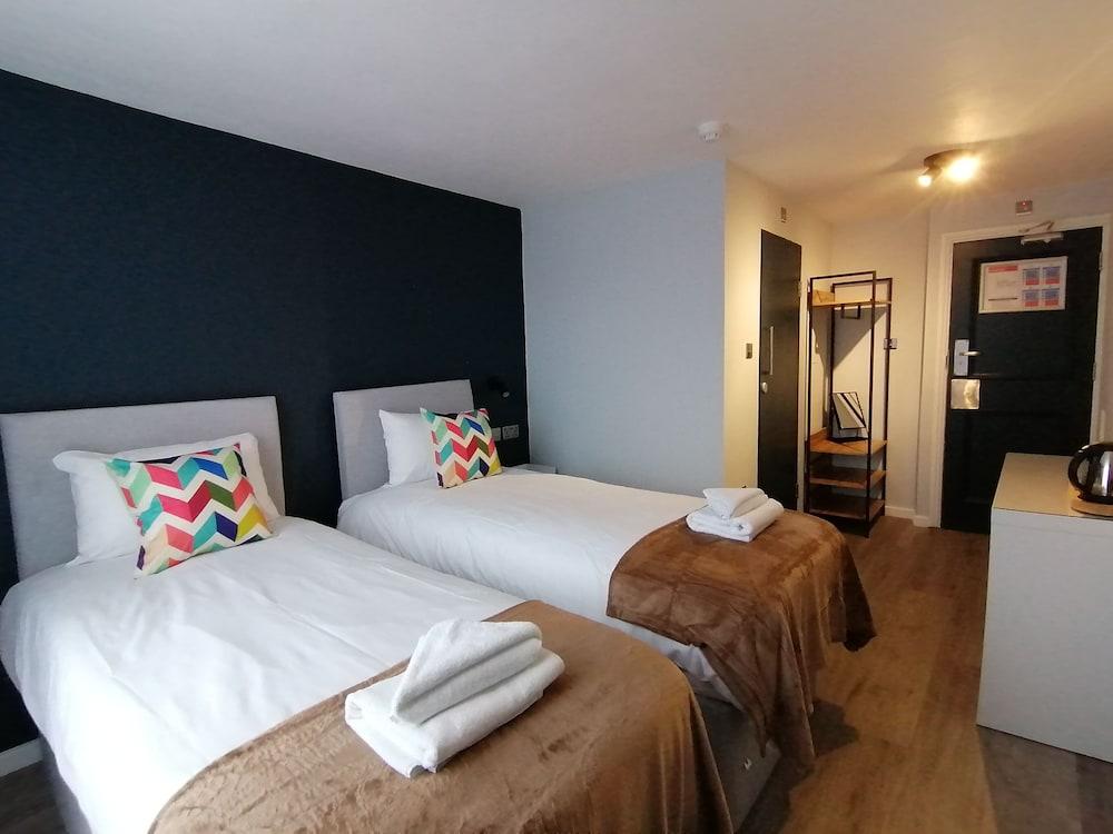 Craven Gardens Hotel Londra Esterno foto